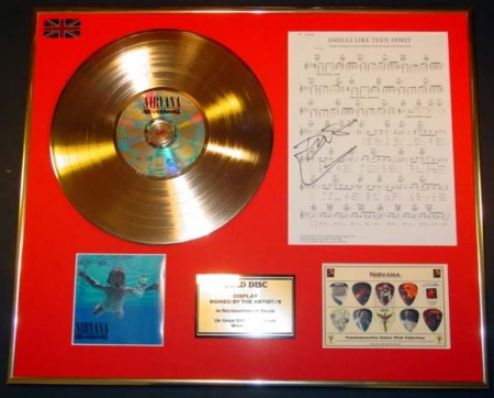 NIRVANA/CD GOLD DISC/SIGNED SONGSHEET & GUITAR PICKS